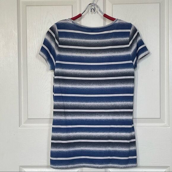 Gap Scoop Rolled Neck Short Sleeve Tee, Small - Picture 9 of 16